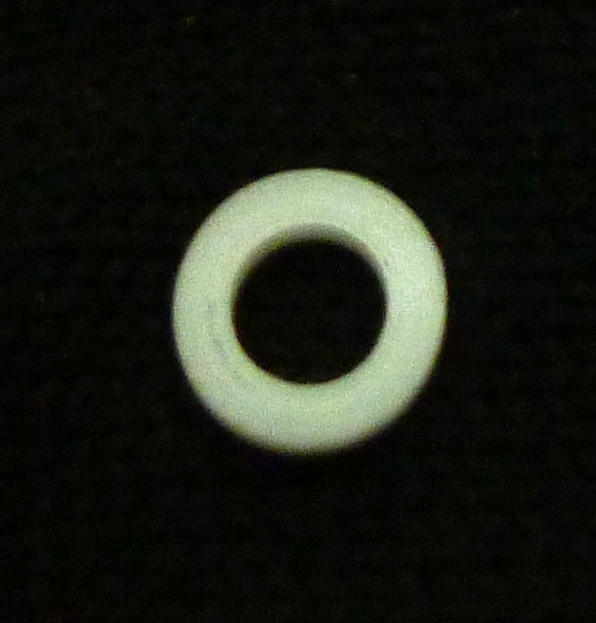 Кольцо уплотнительное под манометр (полиамид) 2,0 мм